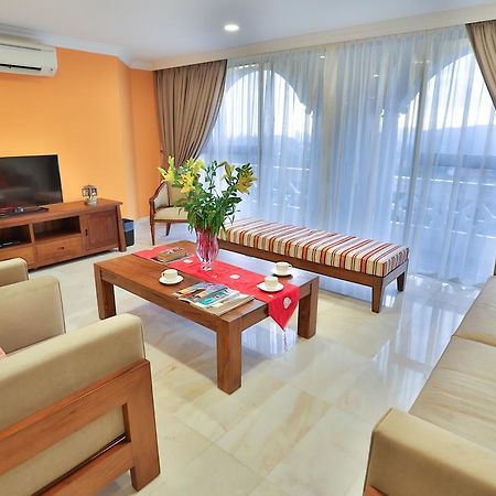 Kapitan Hill @ Cempenai Parc Residences Bukit Damansara Exteriör bild