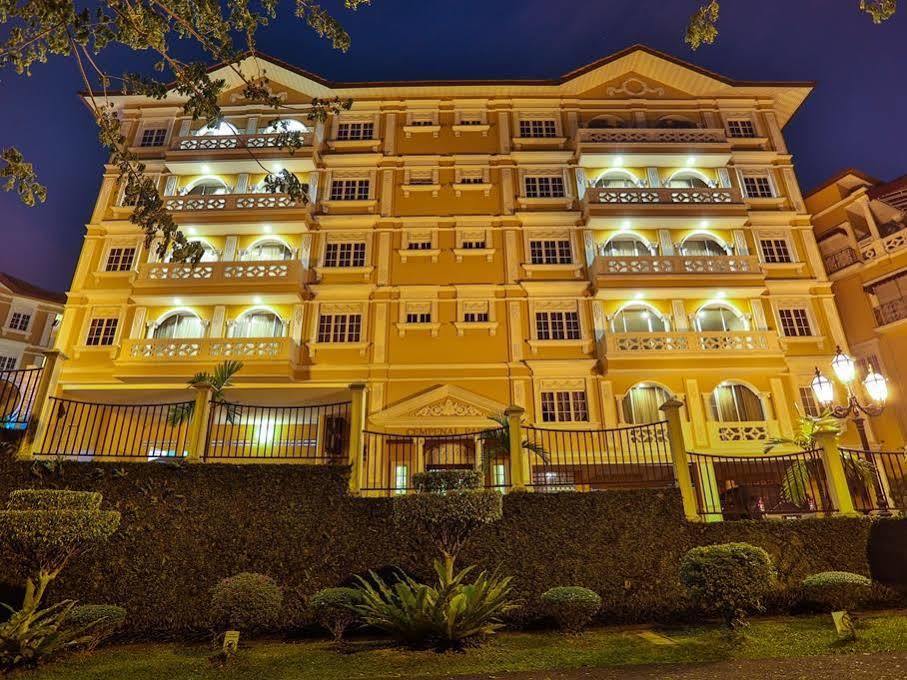 Kapitan Hill @ Cempenai Parc Residences Bukit Damansara Exteriör bild